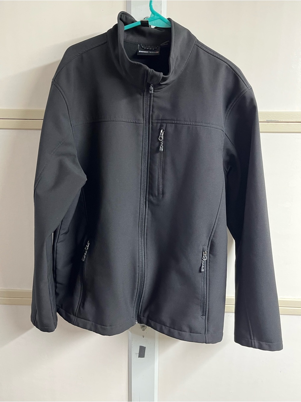 Swiss Tech Black Softshell Jacket - Full Zip